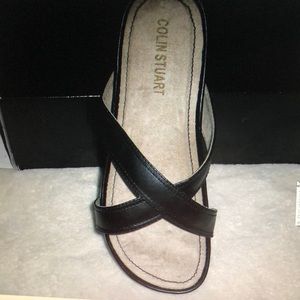 NIB Victoria’s Secret flat beach sandals 7.5